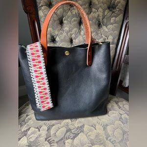 KMM Crossbody Tote